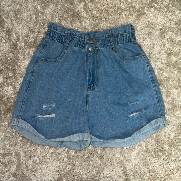 Aaron & Amber High-Rise Paperbag Medium Wash Denim Shorts size L - Picture 1 of 7